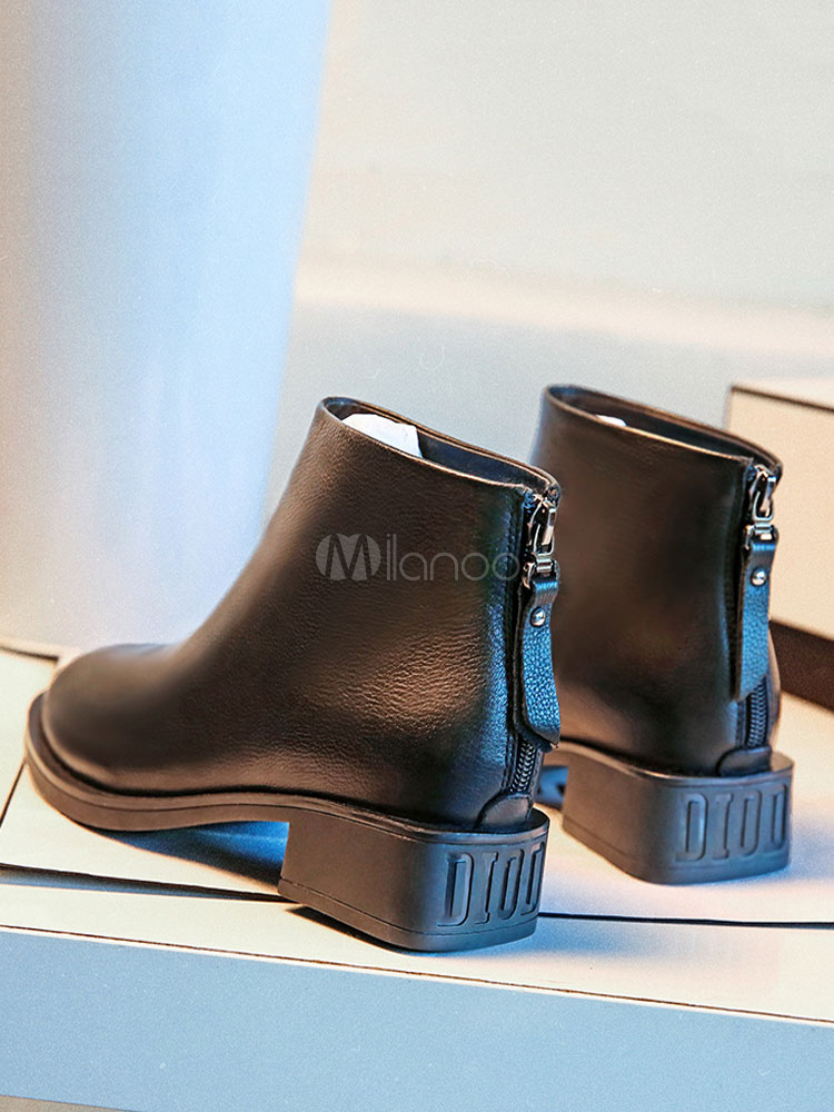 round toe block heel ankle boots