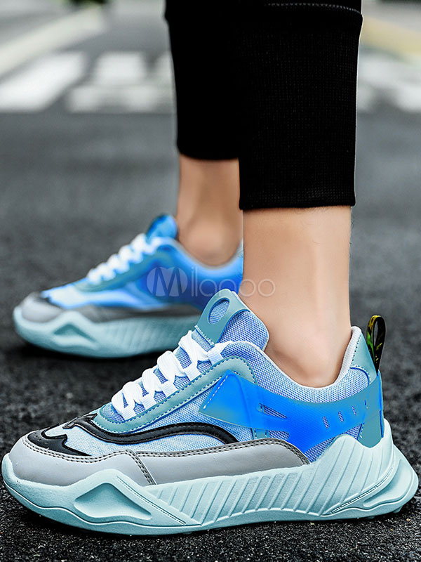 Mens helle Farbe Sportschuhe gemütliche runde Kappe Mens helle Farbe Sportschuhe gemütliche runde Kappe