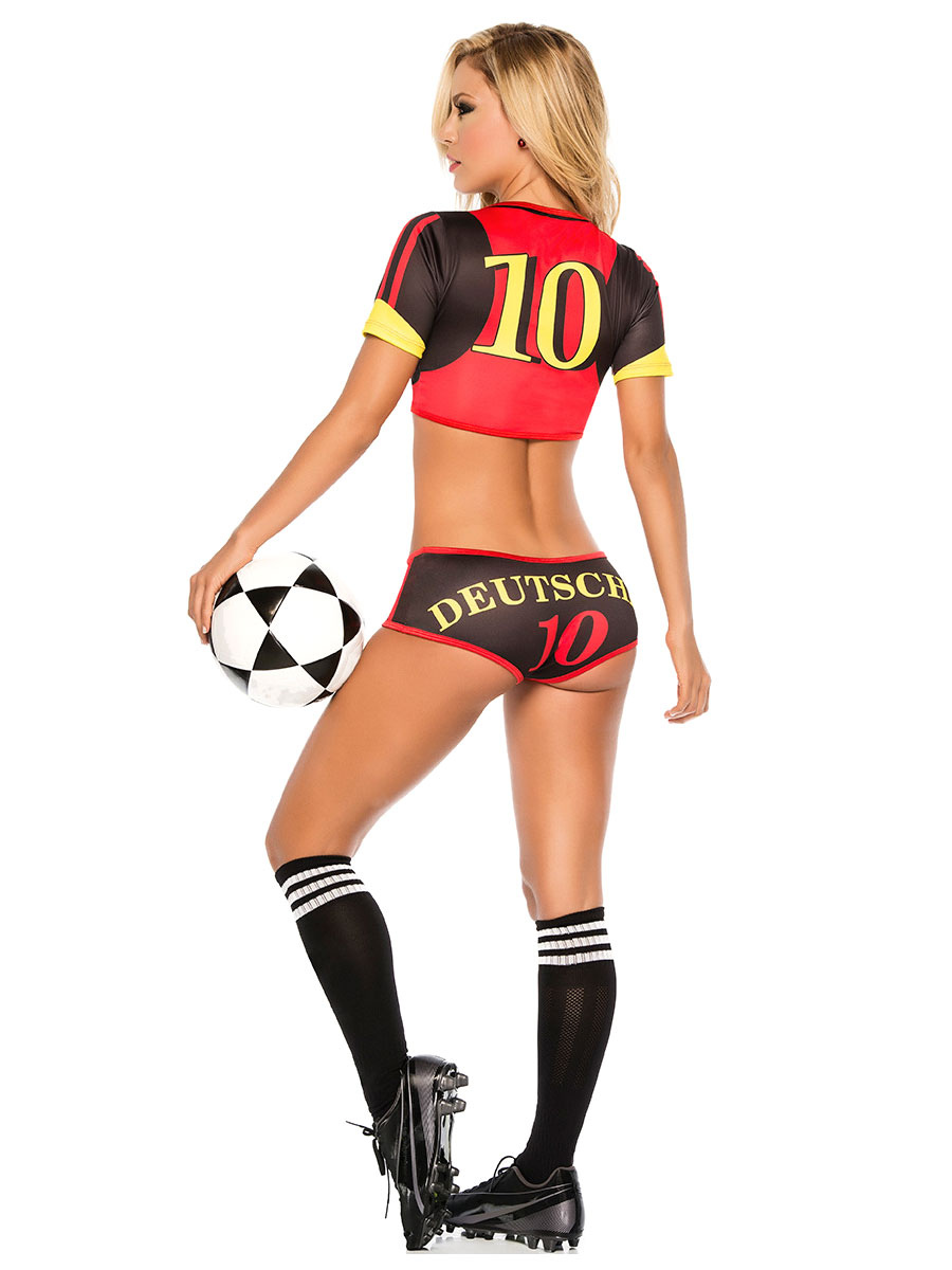Migs Fernandez Sexy Soccer Outfit