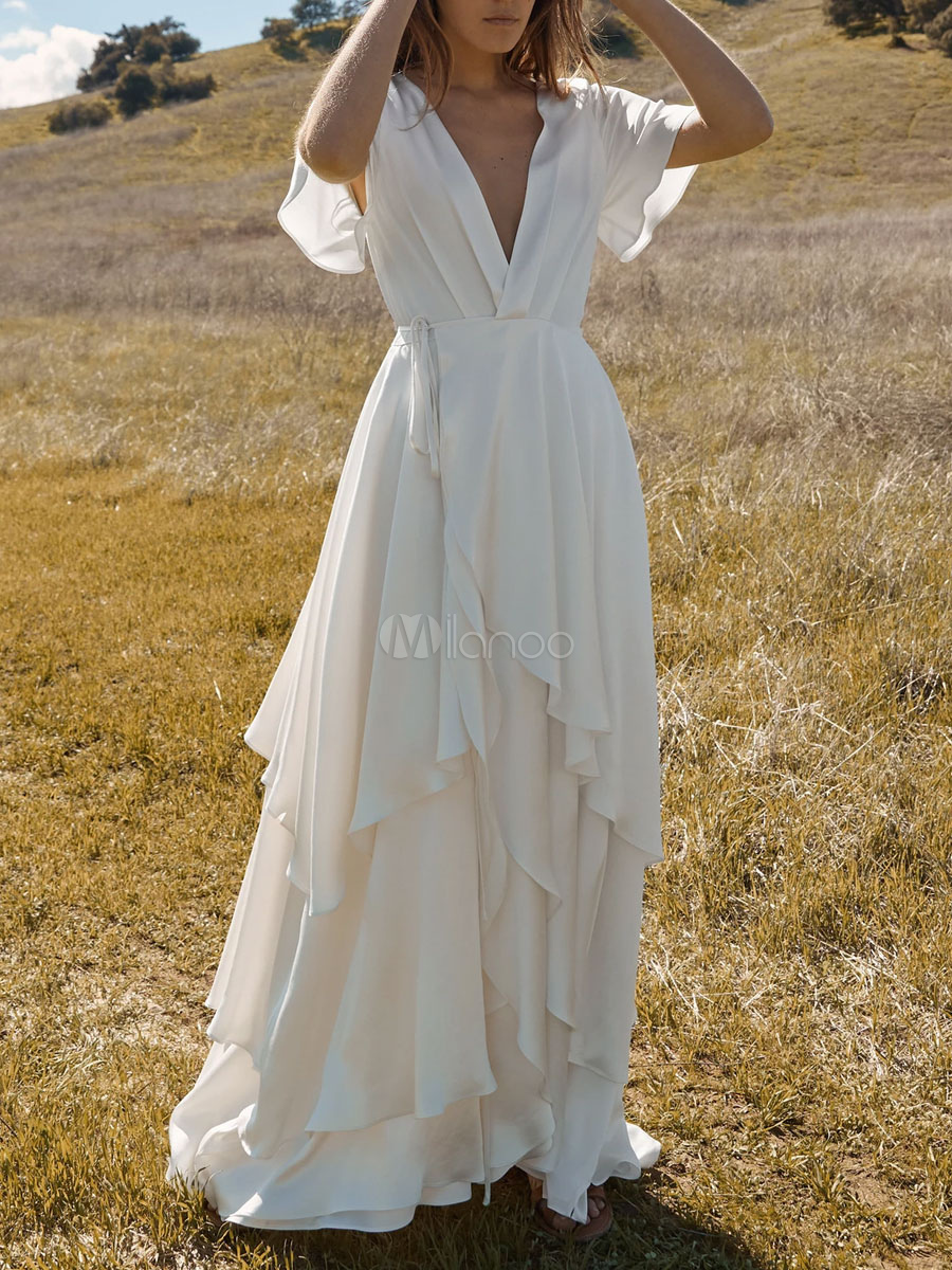 vestido branco longo com decote