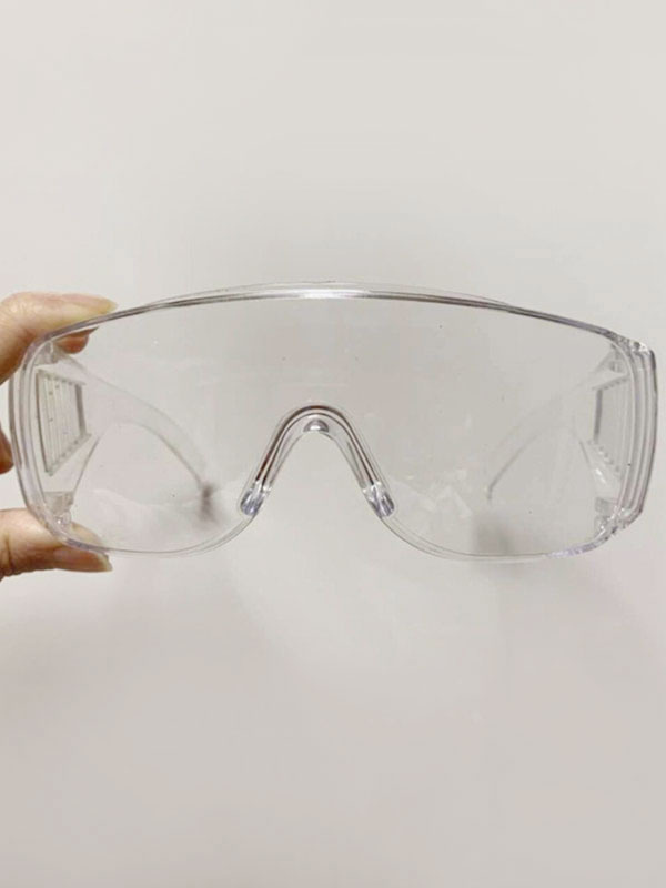 clear glass eyewear