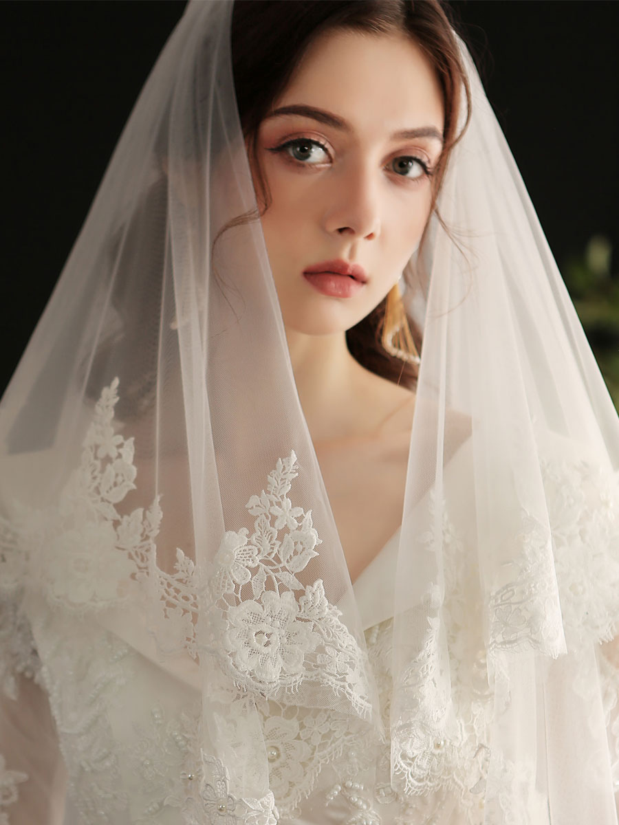 Wedding Veils Embroidered Lace Applique Edge Waterfall Bridal