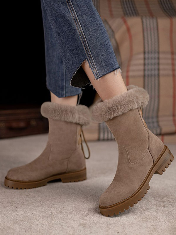 bota com biqueira feminina