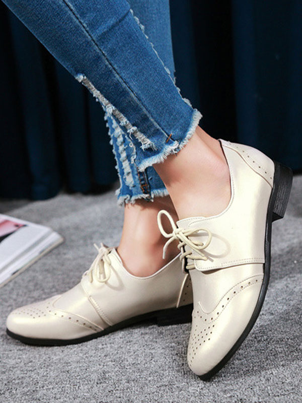 Womens White Oxfords Round Toe PU Leather Puppy Heel Casual Leather Shoes