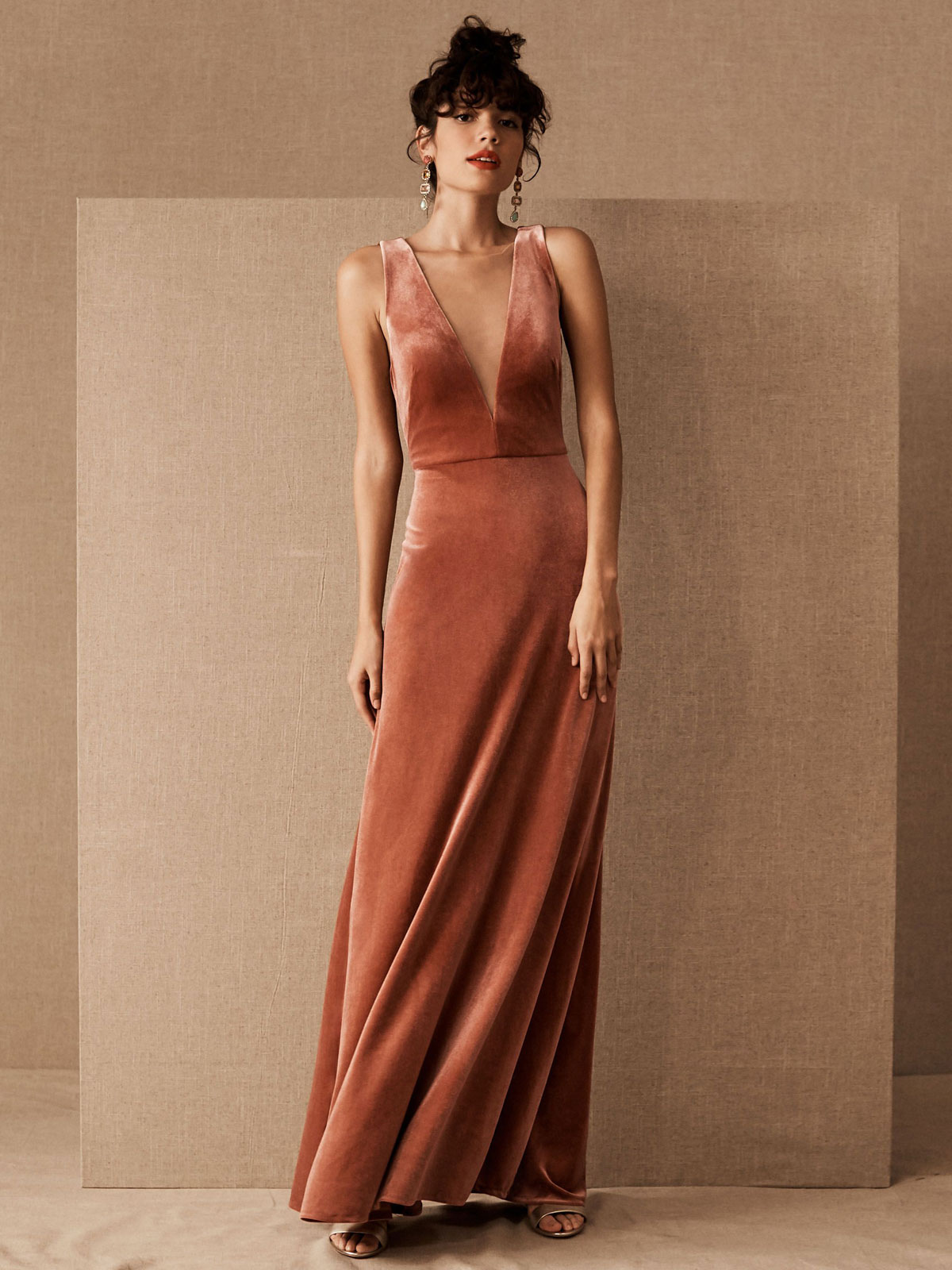 Brown Evening Dress A Line V Neck Floor Length Sleeveless Zipper Velour Formal Dinner Dresses