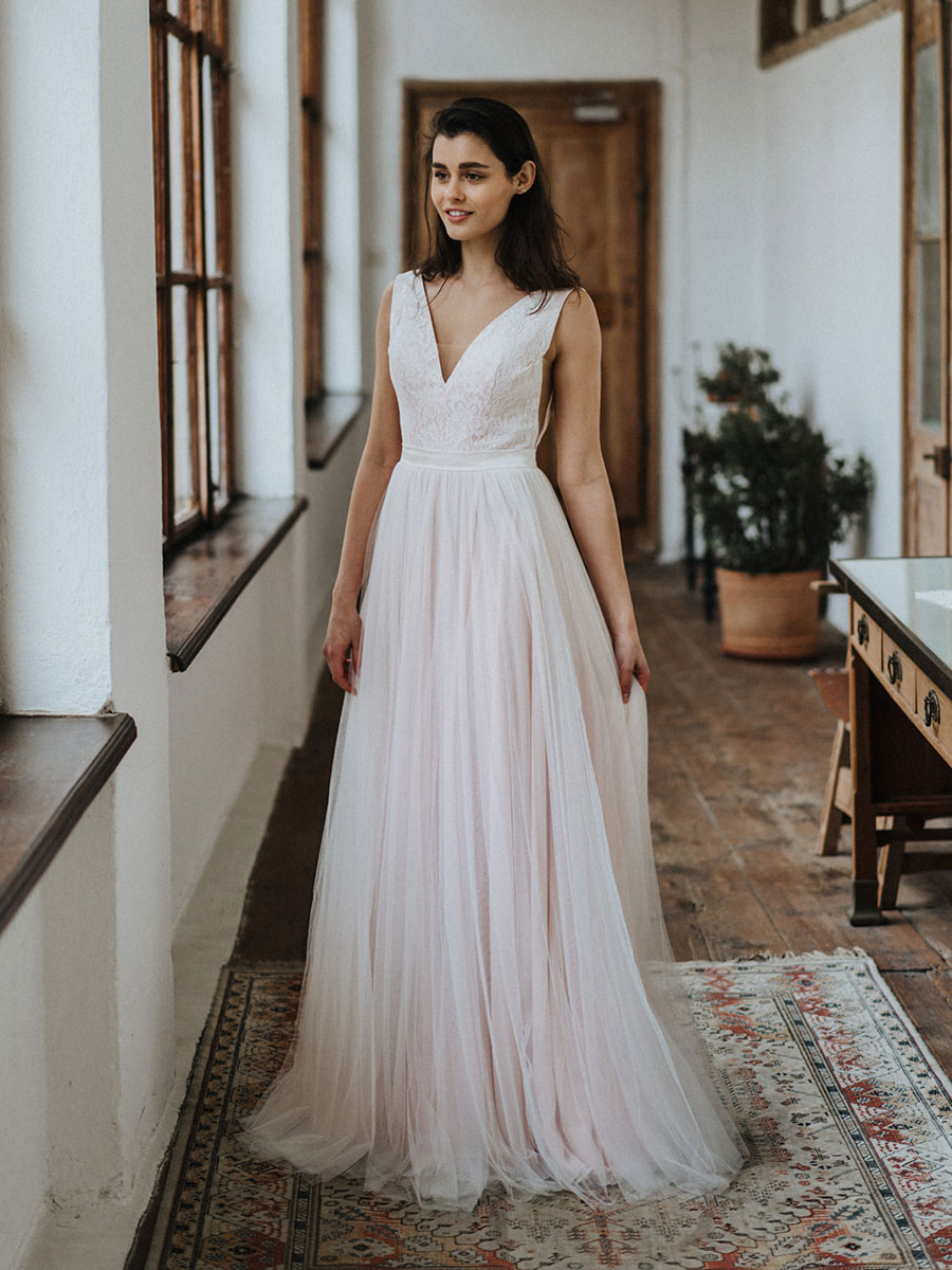 Wedding & Events Wedding Dresses | Simple Causal Wedding Dress Backless Bridal Gowns Chiffon V-Neck A-Line Bridal Dresses - HJ56