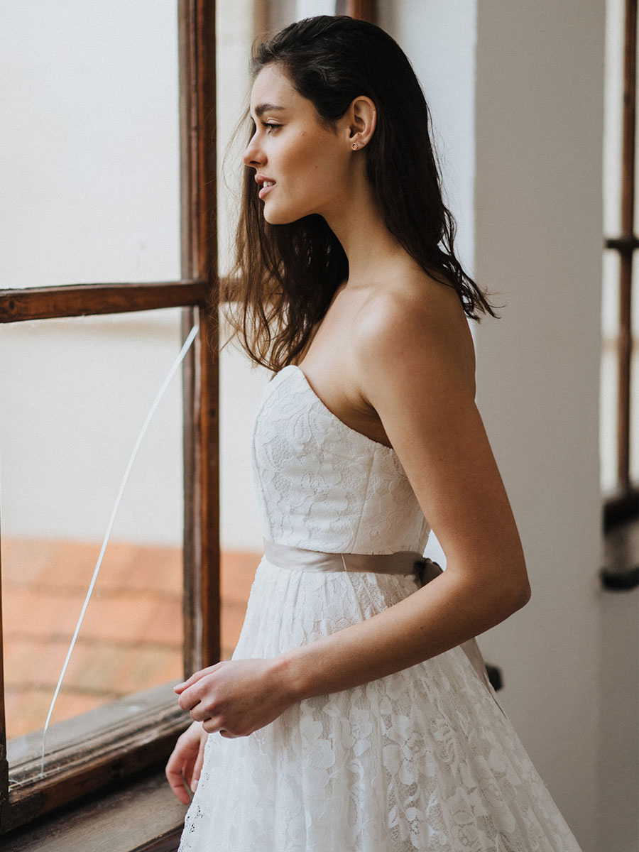 Wedding & Events Wedding Dresses | Simple Causal Wedding Dresses Lace Wedding Gowns Strapless A-Line Bridal Gowns - MN99165