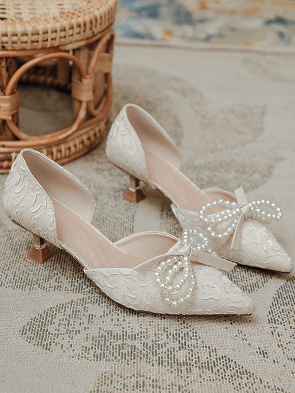 Shoes Occasion Shoes | Women's Textured Pearls Bow Kitten Heel Bridal Pumps - MJ11376