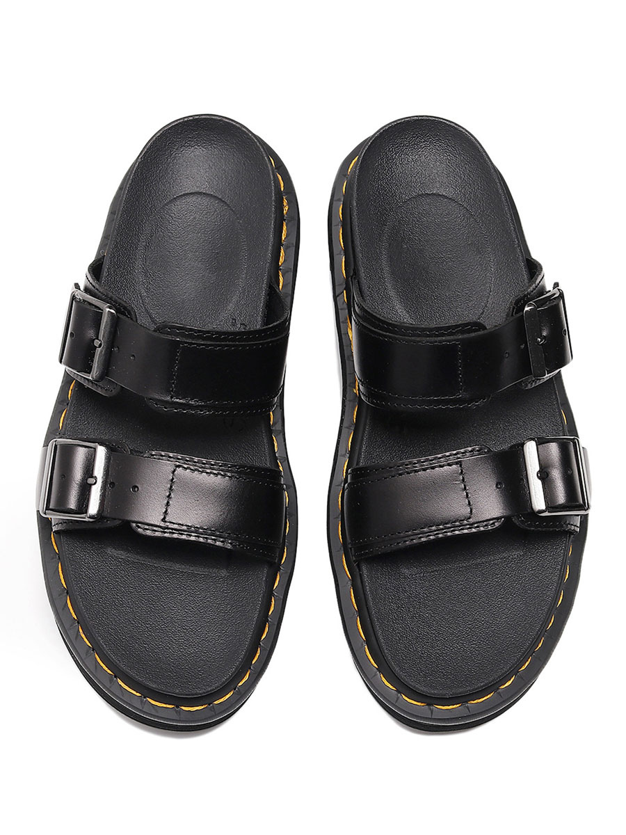 Chaussures Chaussures femme | Sandales spartiates plates avec détails en métal pour femmes, bout rond, tige en PU verni noir - OI96800