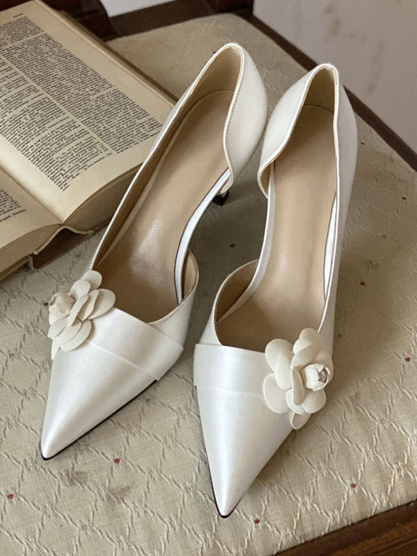 White Wedding Shoes Satin Pointed Toe Flowers Stiletto Mid Heel Bridal