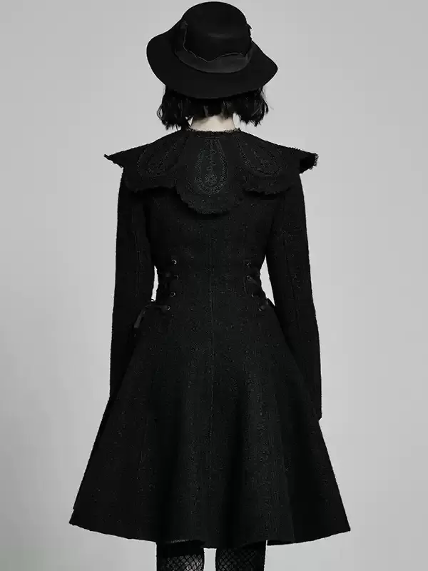 Gothic Lolita Mäntel Schwarze Pom Poms Polyester Mantel Winter Lolita Mäntel