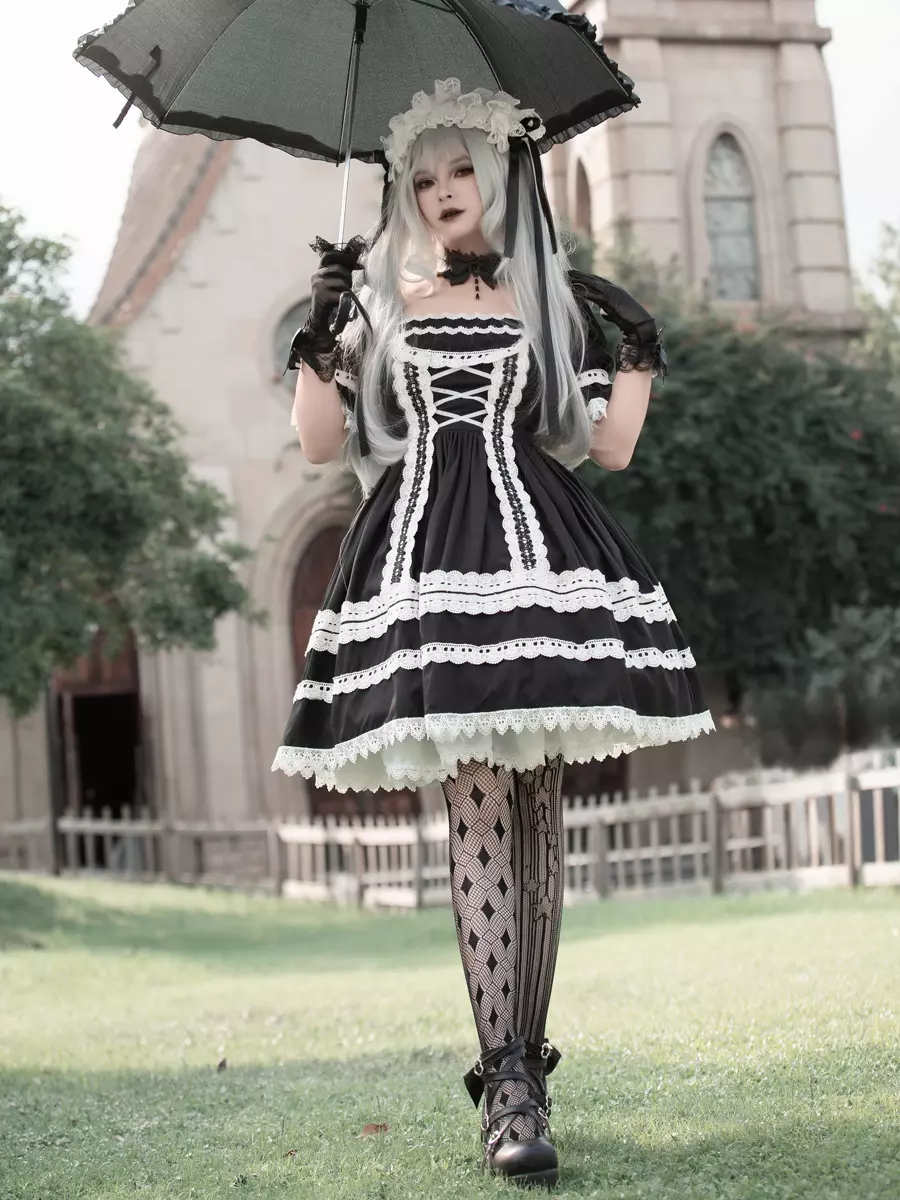 Lolitashow Exclusive Classic Gothic Lolita Dress Black White Lace Trim  Sweet Ruffle Dress - Lolitashow.com
