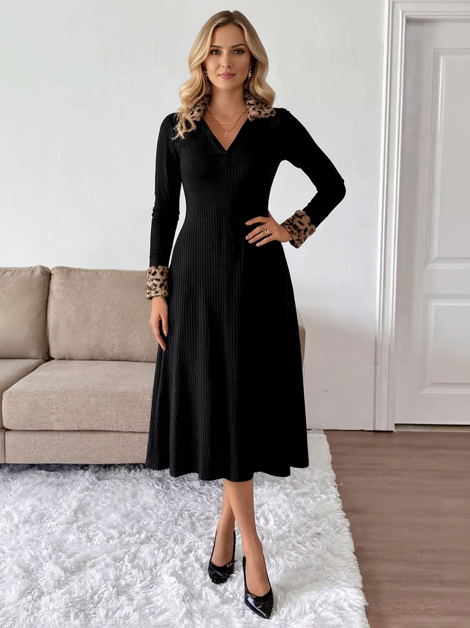 Schwarzes Midi-Strickkleid mit Leopardenbesatz und V-Ausschnitt für Damen 2025