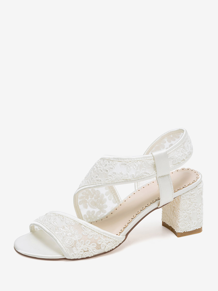 Chaussures de mariée ivoire à bout ouvert et talon compensé brodées de fleurs