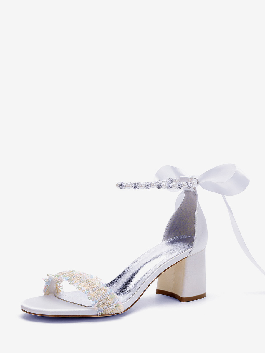 Chaussures de mariée blanches à talon compensé et strass bride cheville