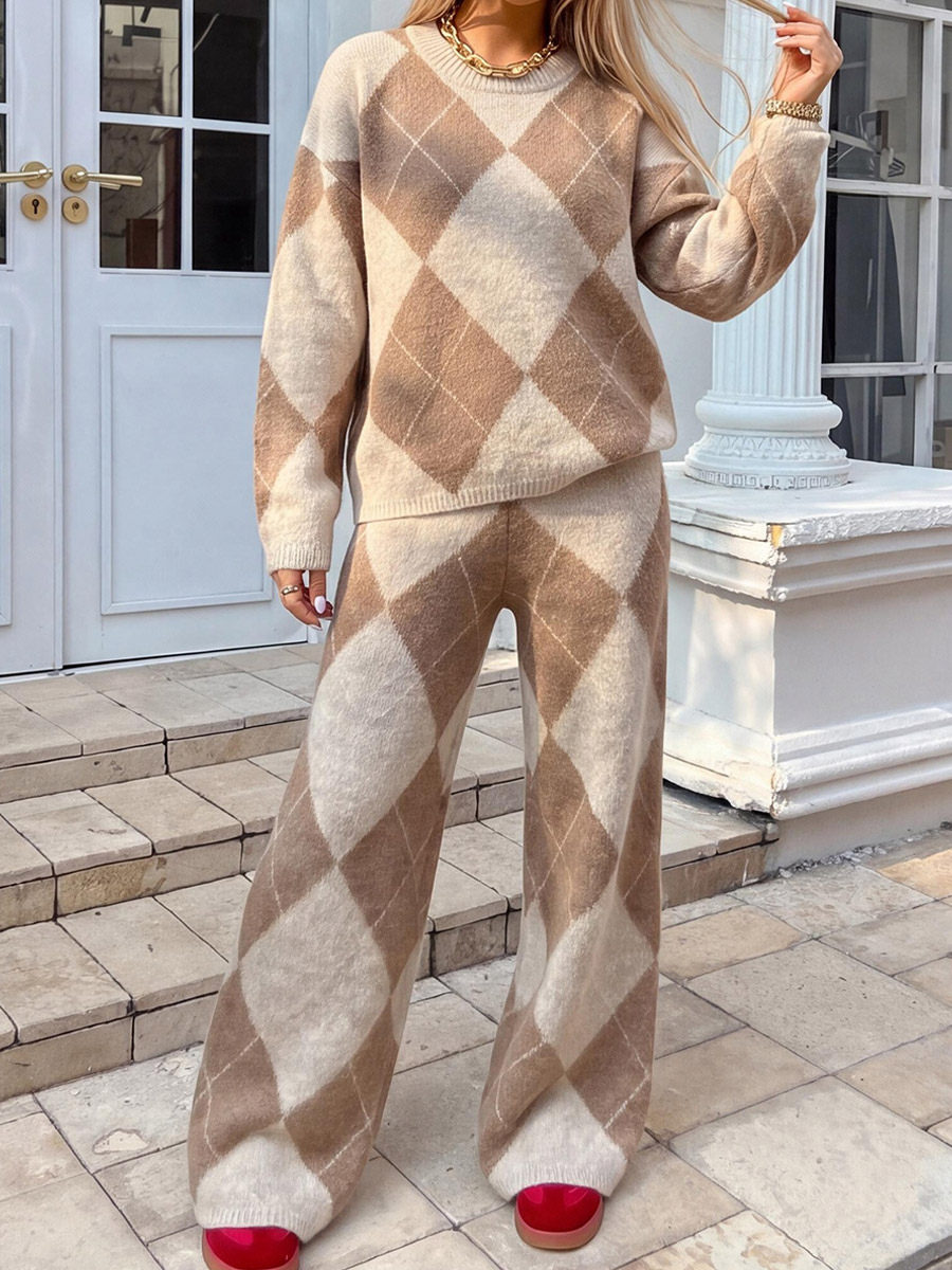 Completo da donna in maglia classico modello Argyle composto da top a vita alta e pantaloni a gamba larga due pezzi.