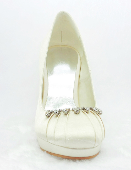 champagne lace pumps