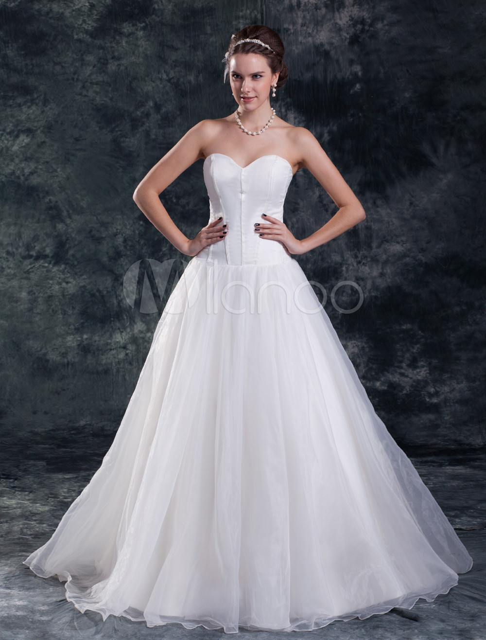 Modern White Sweetheart Neck Strapless Organza Bride's Wedding Dress ...