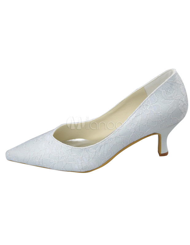 Graceful Pointed Toe White Lace Kitten Heel Bridal Shoes - Milanoo.com