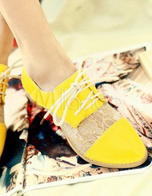 Charming PU Leather Lace Women's Oxford Shoes - Milanoo.com