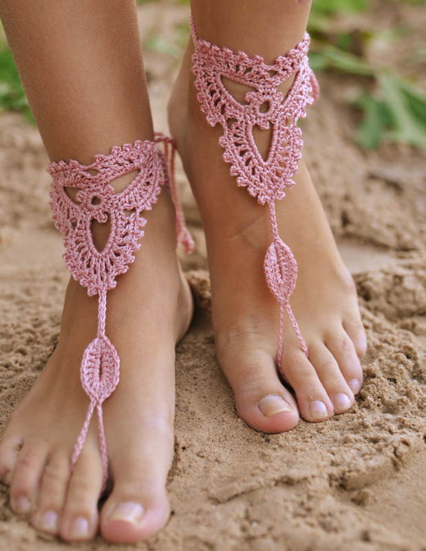 Sexy beach feet 3