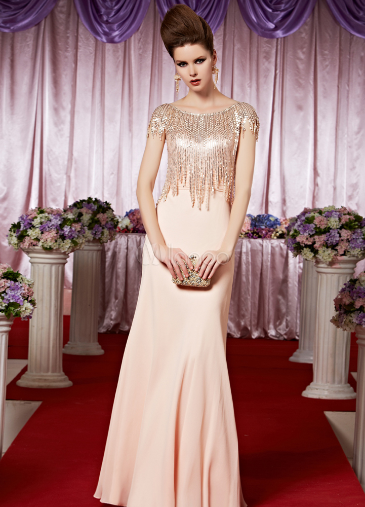 abiti da sposa curvy colorati