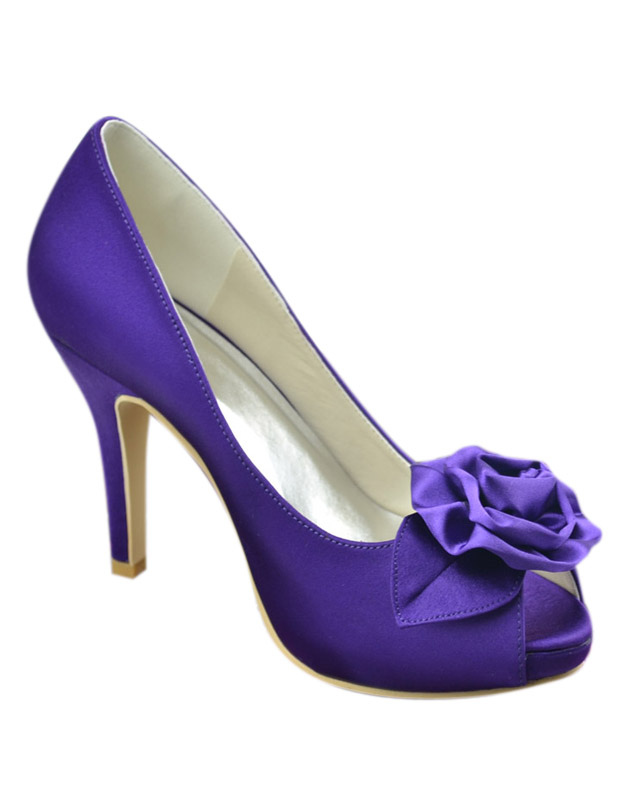 chaussure violette