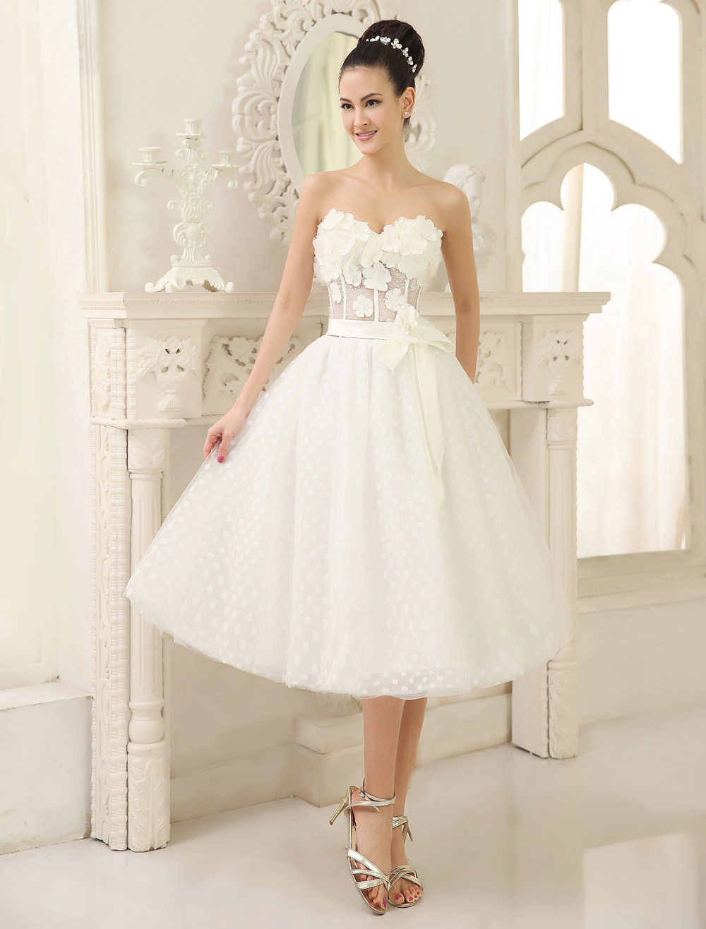 High Quality Ivory Sweetheart Neck Tea Length Flower Embellishment