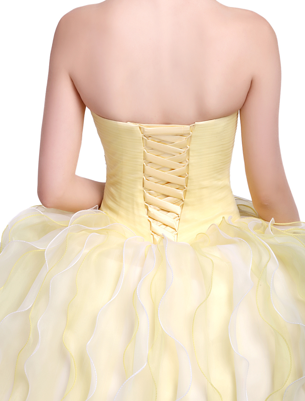 Cream Quinceanera Dress in Ball Gown Silhouette with Sweetheart Neck
