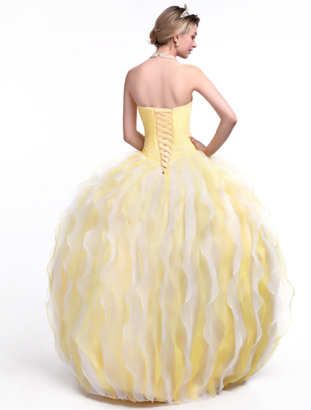 Cream Quinceanera Dress in Ball Gown Silhouette with Sweetheart Neck