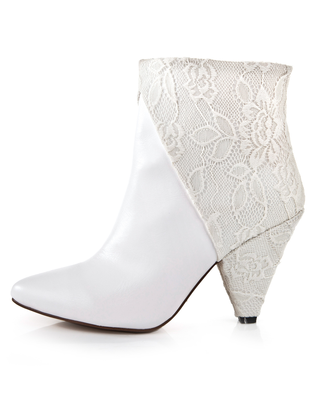 bottines blanches dentelle