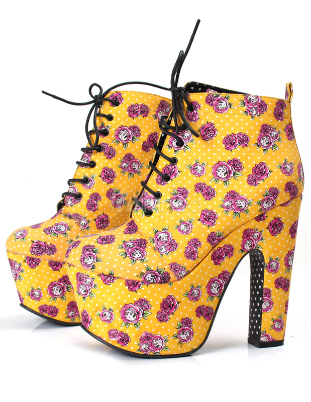 round toe chunky heel booties
