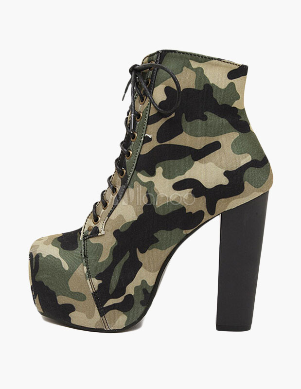 camo lace up boots