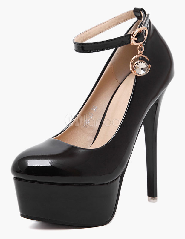 designer black pumps