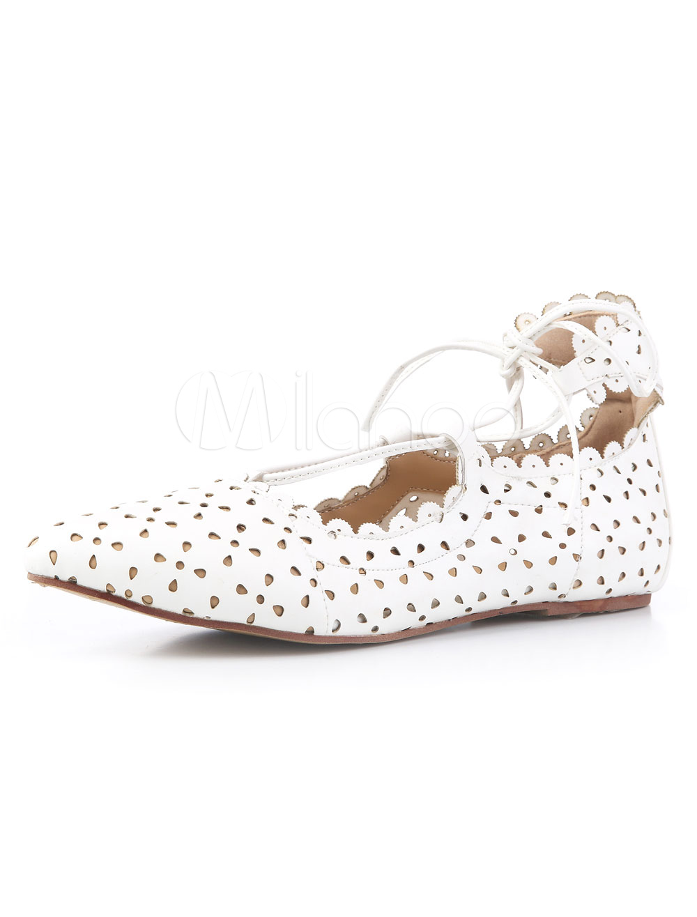 pointed flats white
