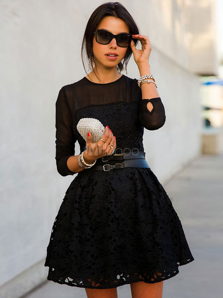 Красивое черное платье для девушки