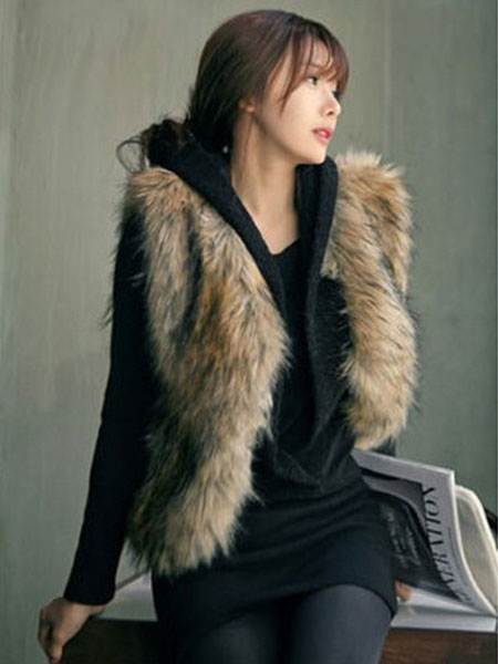 Women's Clothing Outerwear | Faux Fur Vest Women Camel Coat Sleeveless Faux Fur Jacket - LR80313