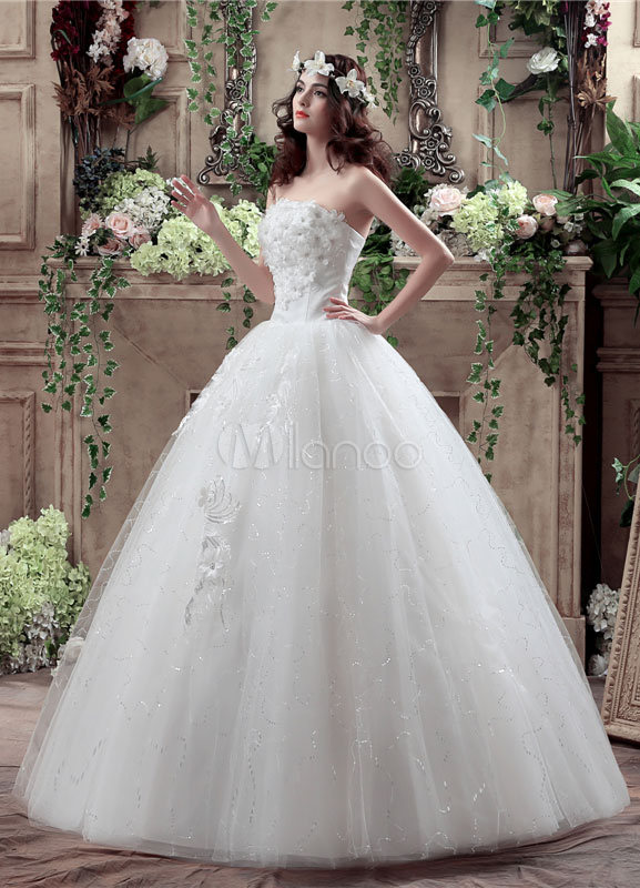 Tulle Wedding Dress Strapless 3D Flowers Beading Maxi Bridal Gown ...
