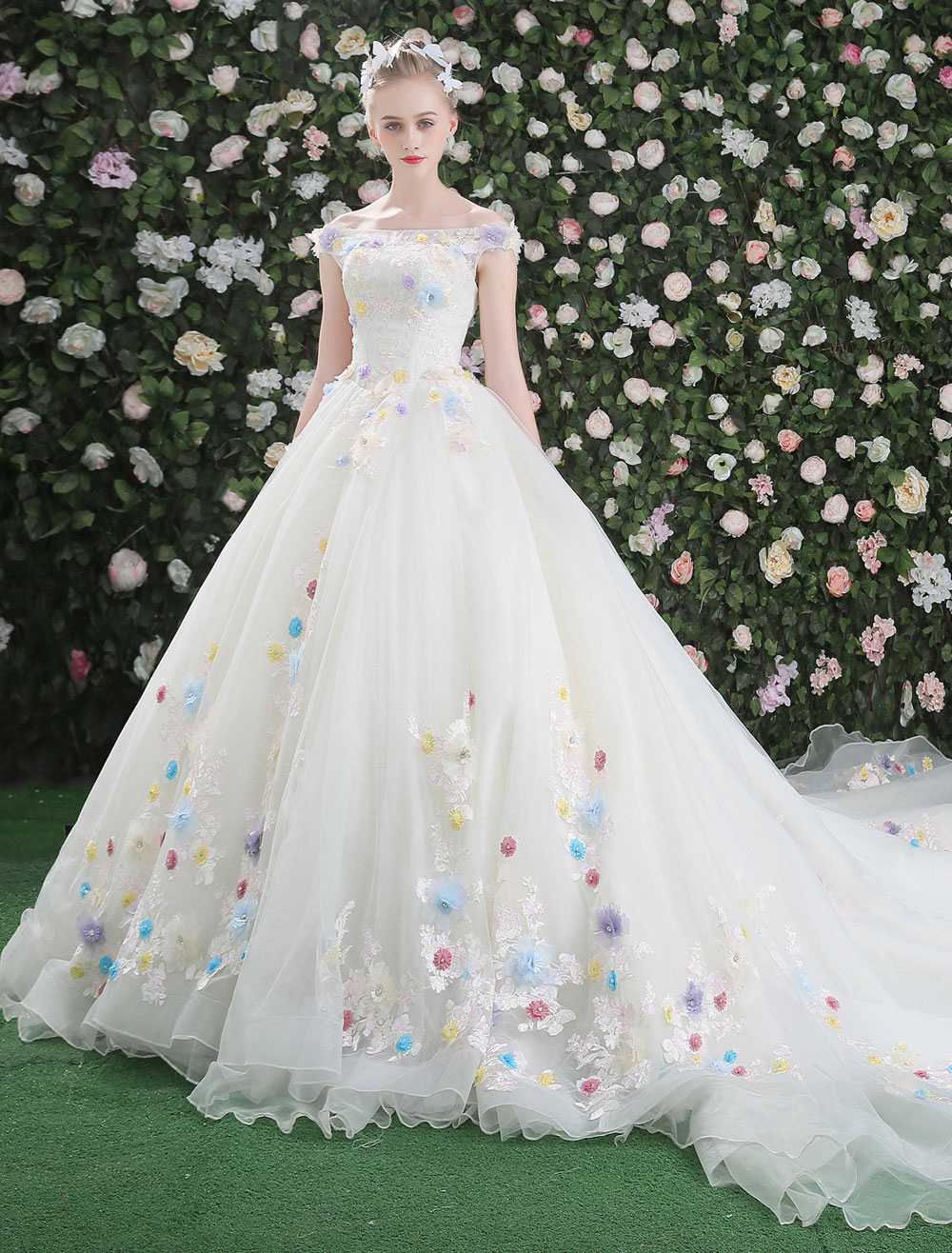 white quinceanera dress with red roses