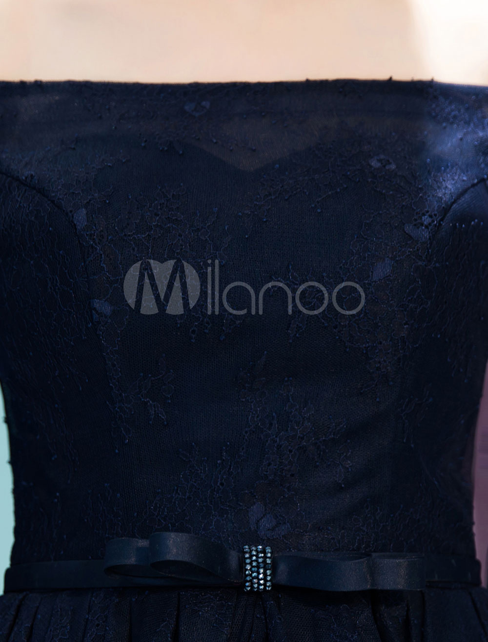 Kleid Dunkelblau Wadenlang
chicago 2022
