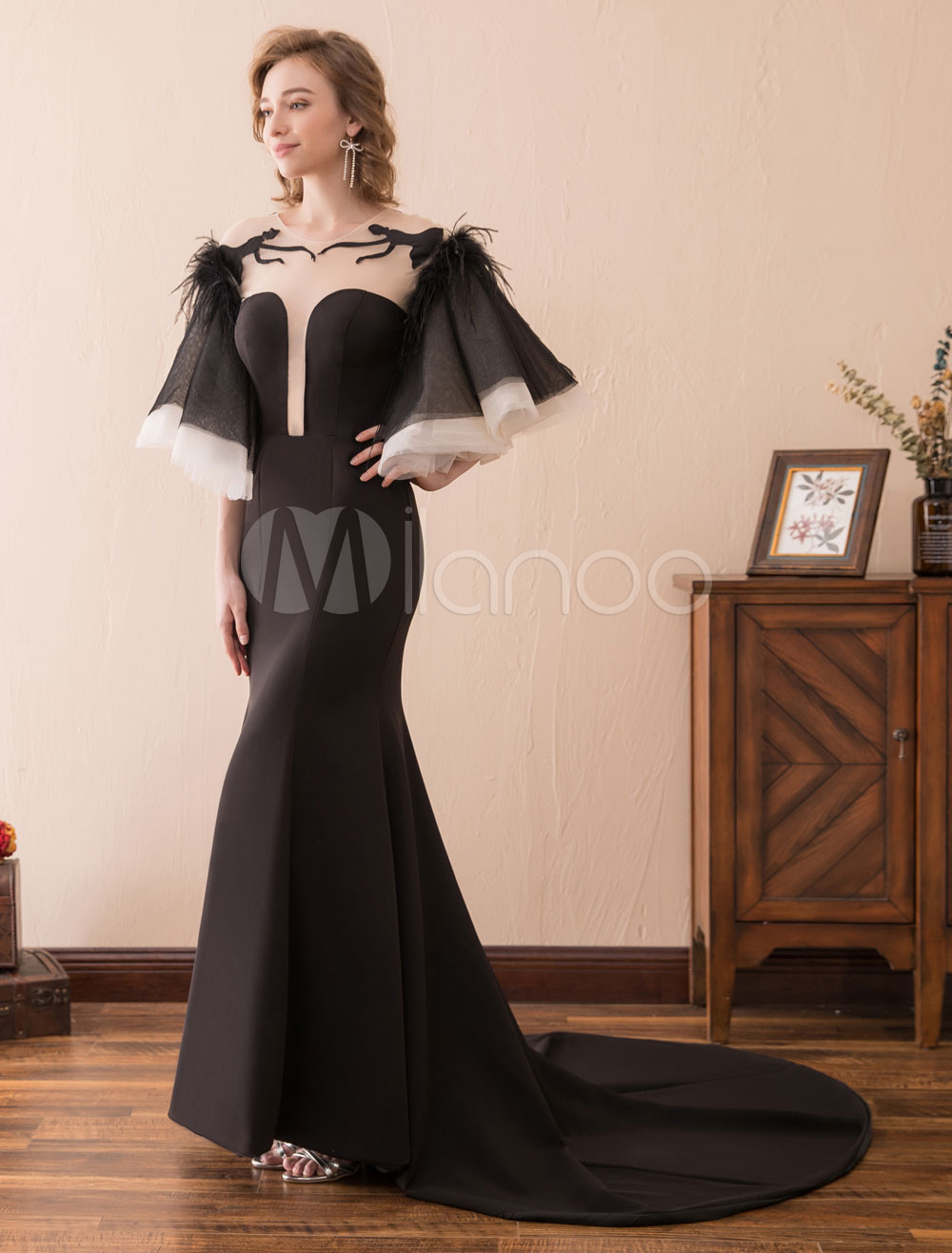 Robes De Soirée En Satin Sirène Licou Échelons De Traîne Kaelindra main image 1