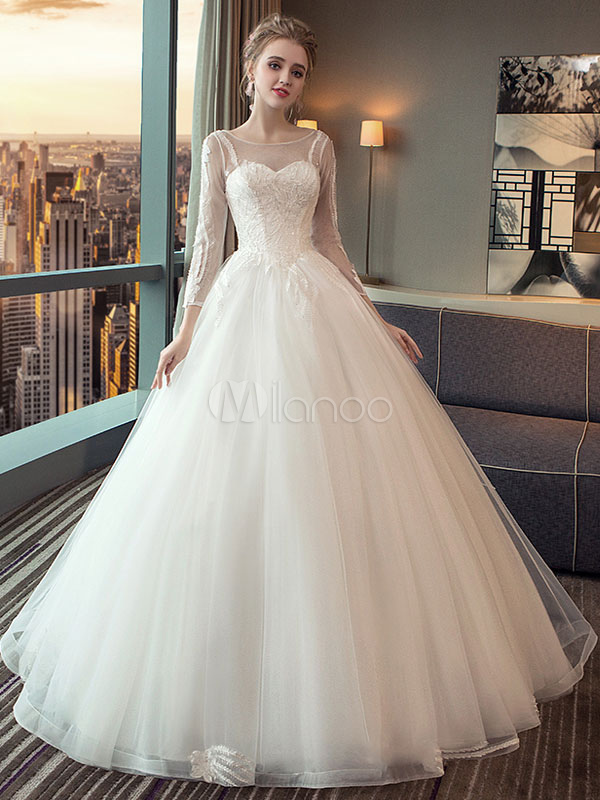 vestido de novia princesa hasta el suelo con escote redondo con 3/4