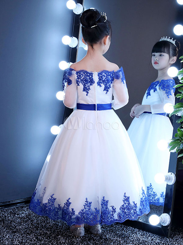 vestido de daminha branco com azul royal