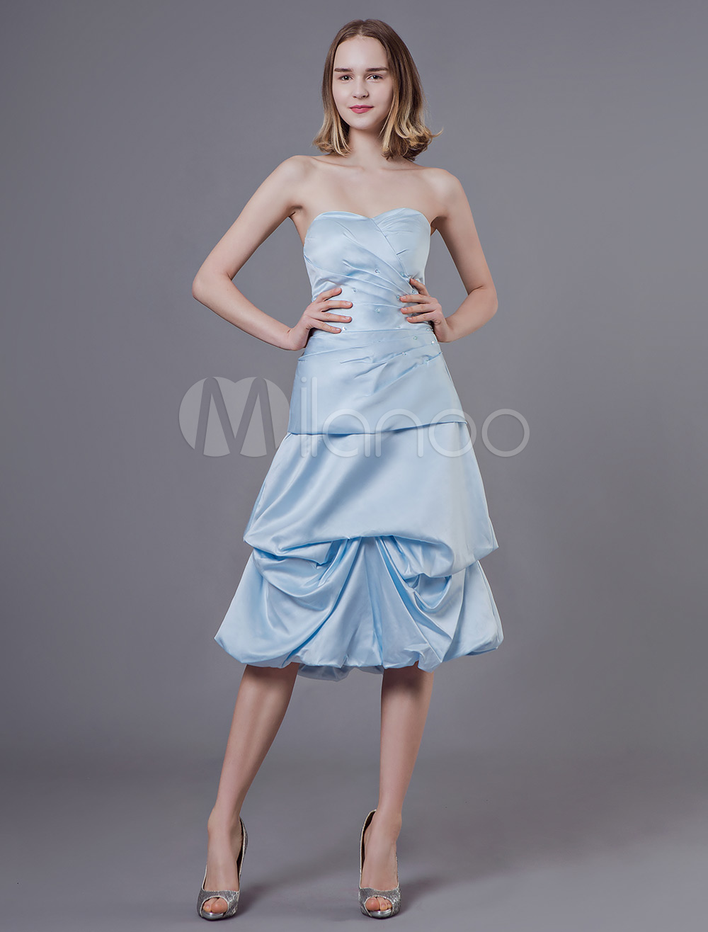 Robes De Cocktail Pastel Bleu Satin Sans Bretelles Chérie Drapé Courte Robe Dinvité De Mariage