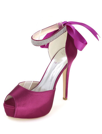 パープル ピープ　ウェディングシューズ　2025　プラットフォームサンダル　レディースハイヒール　アンクルストラップ　ラインストーン　サテン　ブライダルシューズ