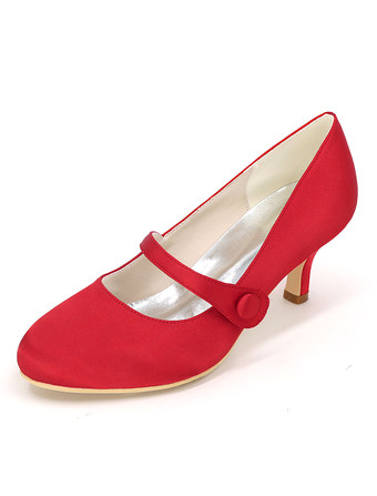 レッド ヴィンテージ　ウェディングシューズ　ホワイト　メリージェーンヒール　ボタン　ラウンドトゥ　ブライドシューズ