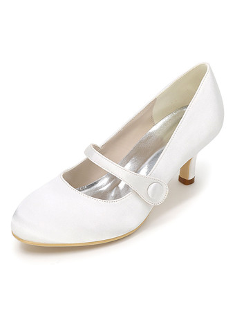 ホワイト ヴィンテージ　ウェディングシューズ　ホワイト　メリージェーンヒール　ボタン　ラウンドトゥ　ブライドシューズ