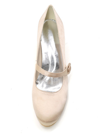 ヴィンテージ　ウェディングシューズ　ホワイト　メリージェーンヒール　ボタン　ラウンドトゥ　ブライドシューズ