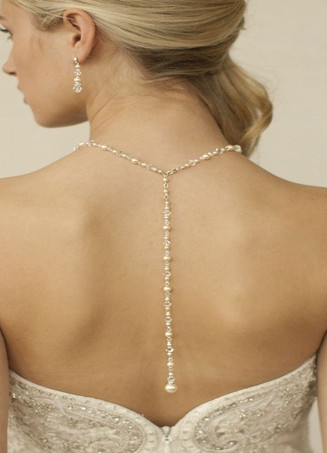 Collier de toile de fond de mariage Collier vintage de perles blanches