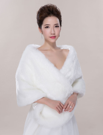 ボレロ＆ショール＆肩掛け　アイボリー　フェイクファー　ウエディング　ウェディングパーティー　フェイクファー　前開き　